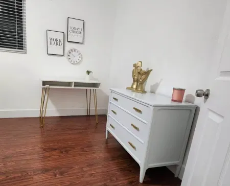 Cozy studio with WiFi and AC in charming Miami