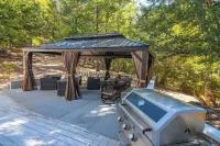 4 Bed 3Bath Mountain House in Peaceful Lake Arrowhead with WiFi, AC, Backyard