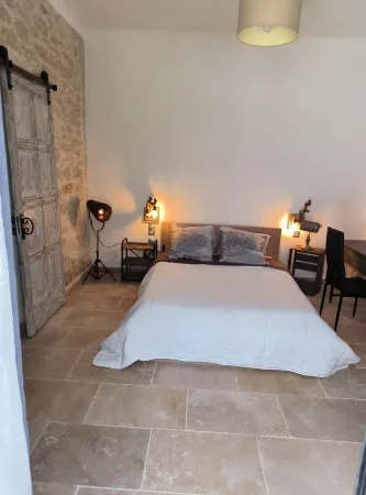 Mas Provençale Piscines Débord