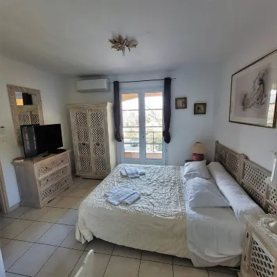 Villa Ghjulia, F5, Familles, Climatisé, Montagne, Vignobles, mer Hotel a Patrimonio