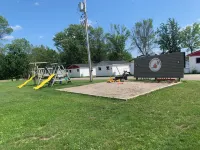 Mallard #6 Graceland Cottages