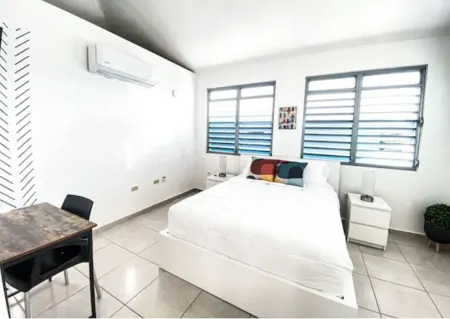 LaLolitaVilla - Steps away from Playa Buye!