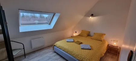 Aux Passagers de la Baie  Maison le Crotoy, 4 Bedrooms 8 Voyageurs & 1 Baby.