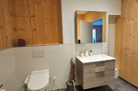 Living naturally in an organic wooden house Hotels in Bad Schussenried