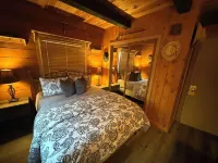 Cool Western Cabin & A Short Walk Whiskey Row