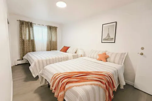 Spacious 4BR Home in Prime Downtown Spot