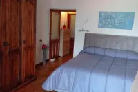 Angie Cottage Hotels in Barrea