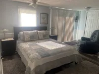 Rosey's Retreat Charming 2-bedroom Country Cottage in LaFollette, Tennessee WiFi