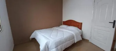 Centrally Located  2-bedroom apartment at Asylum Down -Accra with WiFi, AC. Hotels in Asylum Down