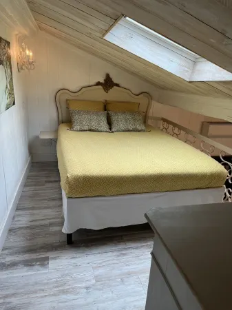 Charming studio in downtown L'isle sur la Sorgue