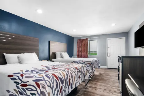 Americas Best Value Inn and Suites Siloam Springs - 2-Star