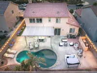 Stylish & Cozy Home in Coachella コーチェラのホテル