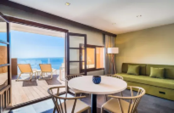 Occidental Pueblo Acantilado