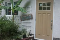 Nesting Ravens , Neat Cottage on Private Acreage,Stay You Will Remember