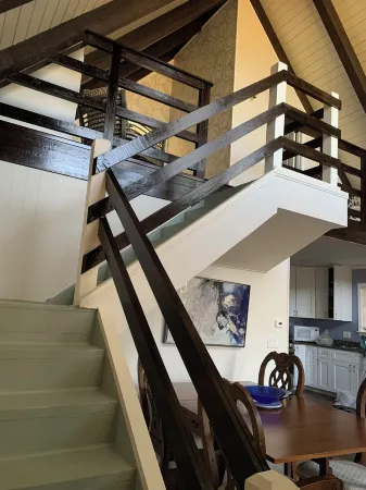 Lovely 3-bedroom house with loft in Burlington