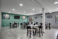 Baymont by Wyndham la Crosse/Onalaska - breakfast