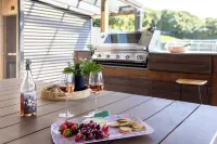 Beachside Retreat Pool & Sauna