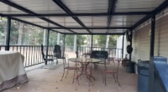 Spacious 3 BD/2 BA home close to 69 and 9A Hwy