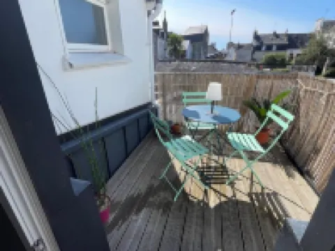 Charming studio with terrace in the heart of Vannes, 5 minutes from the port