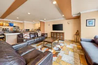 Comfort Inn & Suites Salinas Hotels in Salinas