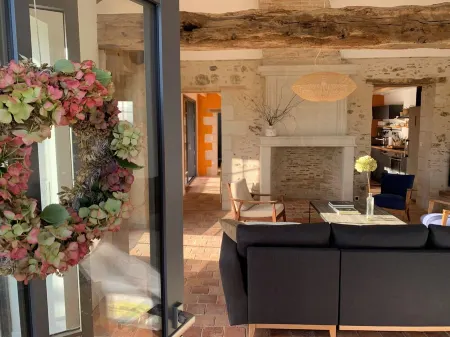 Charming house with vineyard view Отели в г. Мозе-Сюр-Луэ