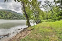 Rubys Landing Cottage帶露台和White River景色 - 3星級