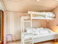 "Yma" - 200m from the Sea Hotels in Lonstrup
