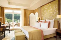 Falkenstein Grand, Autograph Collection - balcony