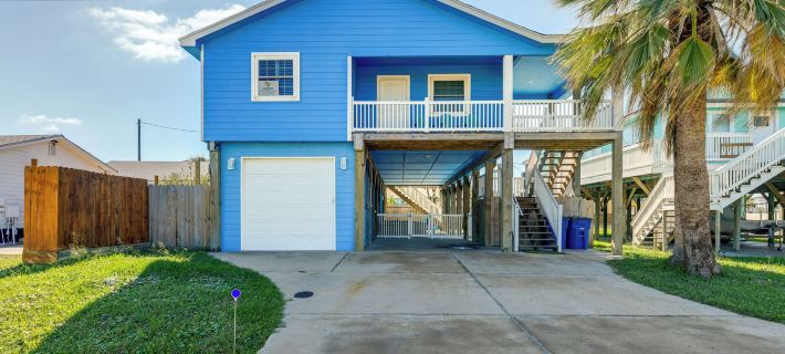 Private Pool & Furnished Deck: Port Aransas Home! Hotels in Nueces County