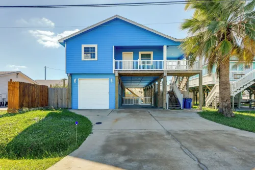Private Pool & Furnished Deck: Port Aransas Home! - Kylpylä