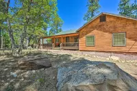 Bring a Pet: Happy Jack Cabin w/ Fire Pit! - Parkplatz