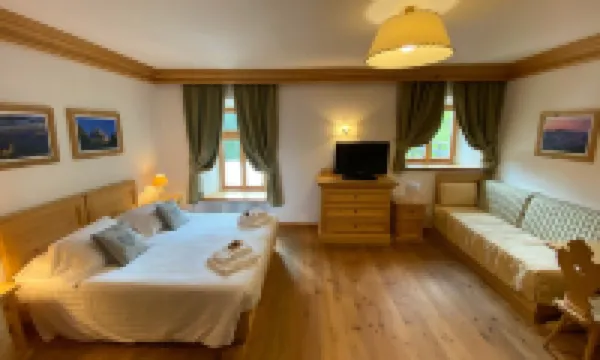 裏富吉奧奧斯皮塔萊