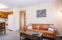 Great suburban location! Perfect for solo or couple travelers