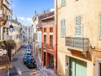 Beautiful T2 in the heart of suquet - 5min beach