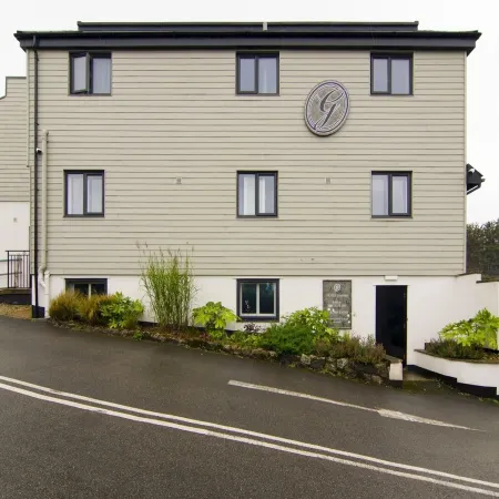 The Gissons Hotel