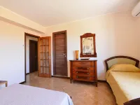 Holiday home with private pool, Florida Hotels in Floridia