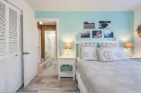 Beach Pines Bungalow by AvantStay Classic Cottage Steps to The Beach w Private Yard Hotels in Arch Cape