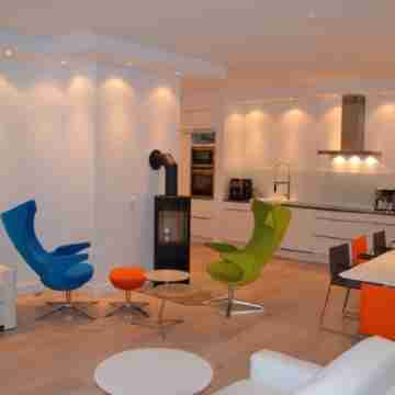 Apartment on the beach in Sellin Rooms