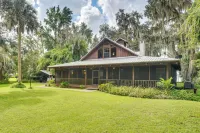 Little Lake George Hideaway w/ Furnished Boathouse - 4-Star