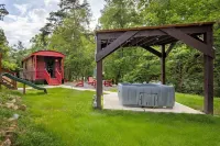 Unique Scarlet Gypsy at Four Fillies Lodge