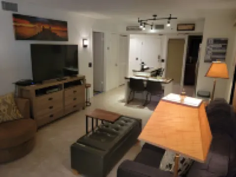 Penthouse, picturesque sunset views, private terraces clubhouse amenities enjoy!