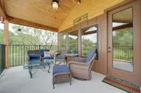 Horseshoe Bay Resort Home ~ 6 Mi to Lake LBJ! - 3-Star