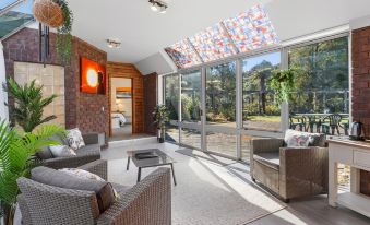 Woodland Glen Lodge B&B