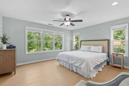 New! The Breeze at Lake Hartwell house w/ Dock