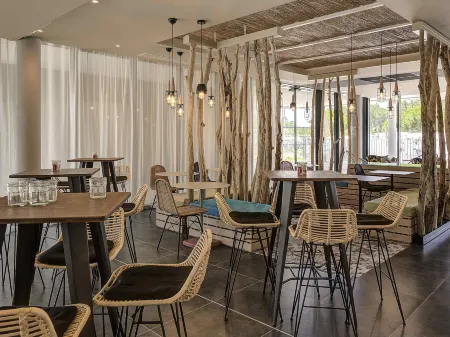 Ibis Styles Arcachon Gujan-Mestras Отели в г. Бигано