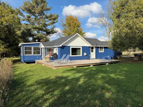 Swimming, Snowmobiling, Serenity! Lakefront Cottage on Big Manistique Lake