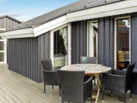 "Casandra" - 600m from the Sea - 4-Star