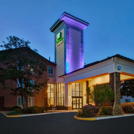 Holiday Inn Express SILVER CITY by IHG