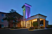 Holiday Inn Express SILVER CITY by IHG Hotels in Silver City