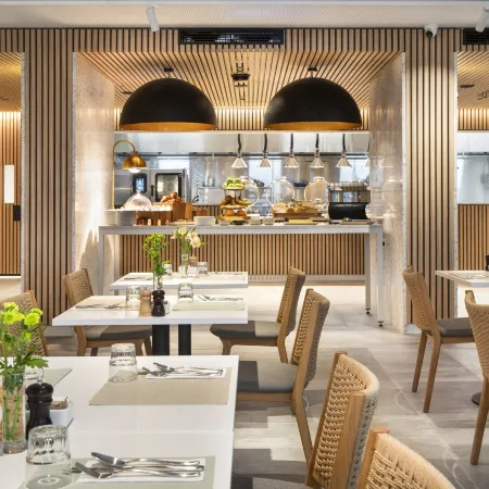 Holiday Inn Melbourne Bourke Street Mall by IHG